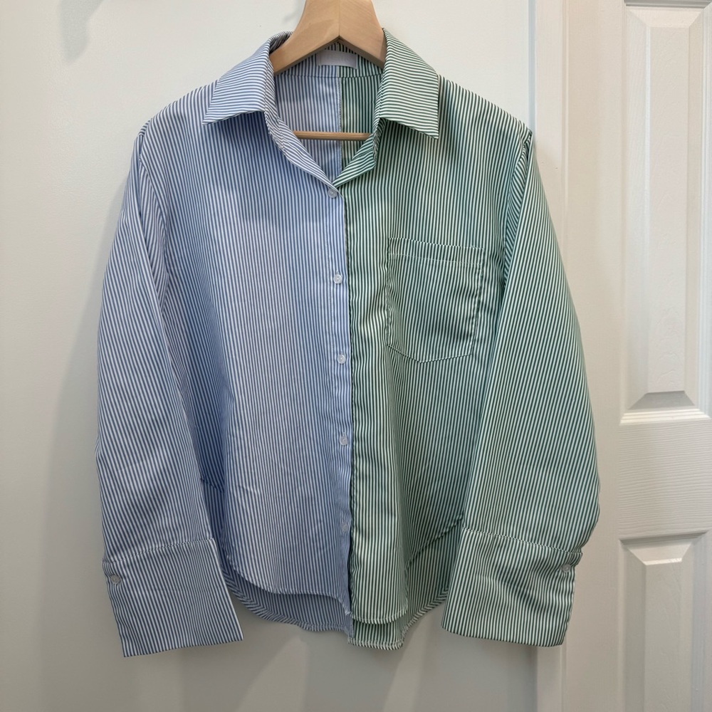 Isalis two tone blue & green oversize stripe button up shirt - Size S/M